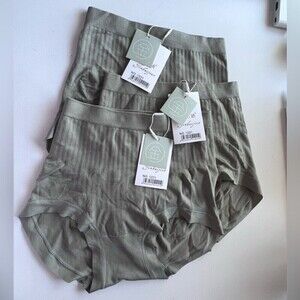 Tinbaijiao high 3 packs waist Plain panties green/olive one size.